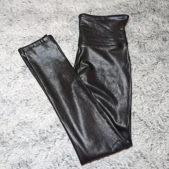 Spanx Black Faux Leather Leggings Full Length Size Small - Picture 3 of 6